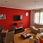 House Gloglo